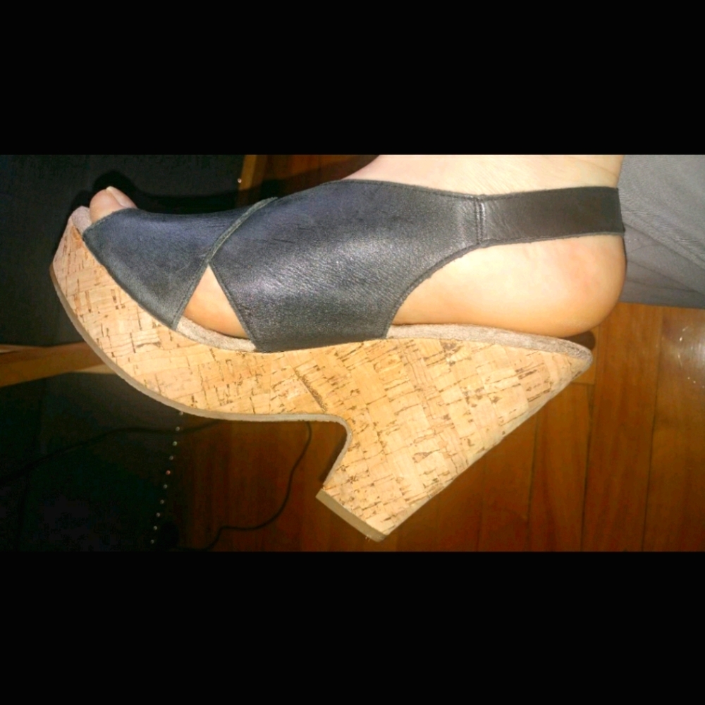 New black genuine leather upper cork wedge heel sandals